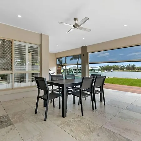 Waters Edge! Villa Banksia Beach Exterior photo