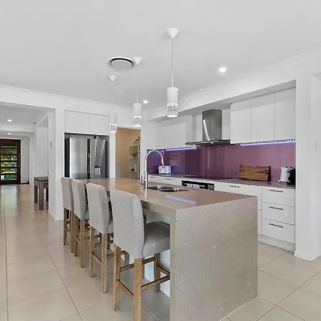 Waters Edge! Villa Banksia Beach Exterior photo